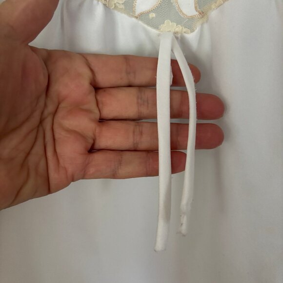 Corhan Long Nightgown with Lace Size Medium - Picture 3 of 7